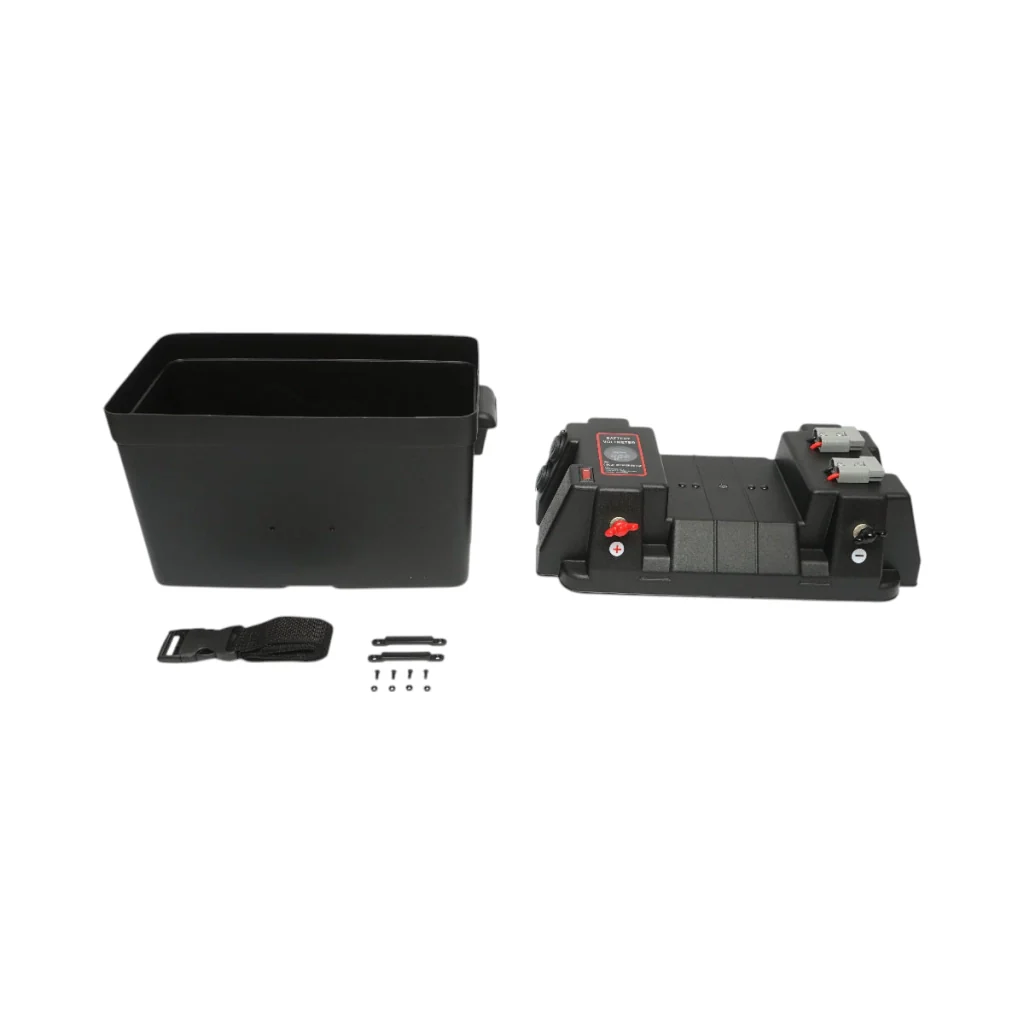 Cassetta per batteria auto 12V con voltmetro DC 6–36V, interruttore di circuito 16A, fusibile da 30A, 2 prese accendisigari, display LCD, 2 porte USB, 340 × 195 × 200 mm. - Image 3