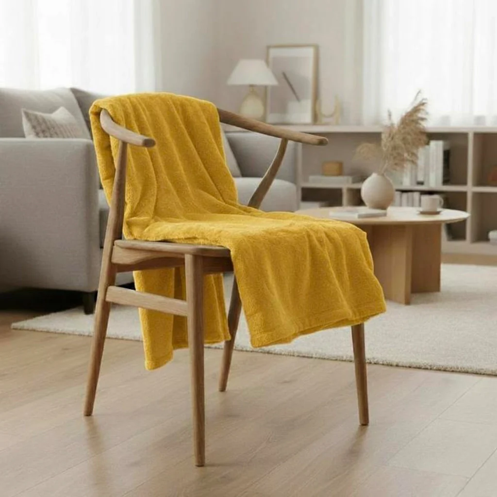 Coperta a quadri gialla 130x160cm MINNOR - Image 2