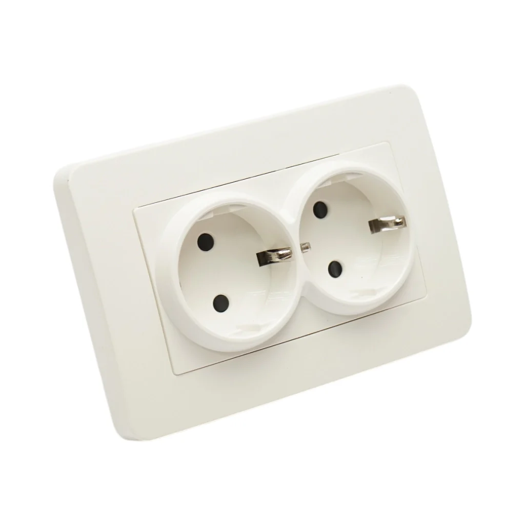 Presa Schuko doppia bianca da incasso 220V, 16A, PC 83x150mm - Image 3
