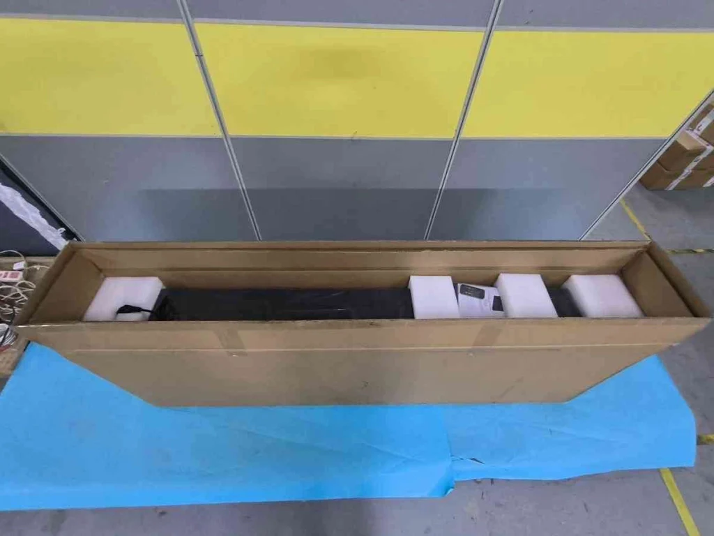 Sined Caminetto Amiata Caminetto Elettrico Da Incasso e Appoggio Da 180 Cm Con Potenza 1500w Nero Camino Da Interno Effetto Fiamma 6 Intensita Telecomando Struttura a Pannelli Laminati a Freddo - Image 9