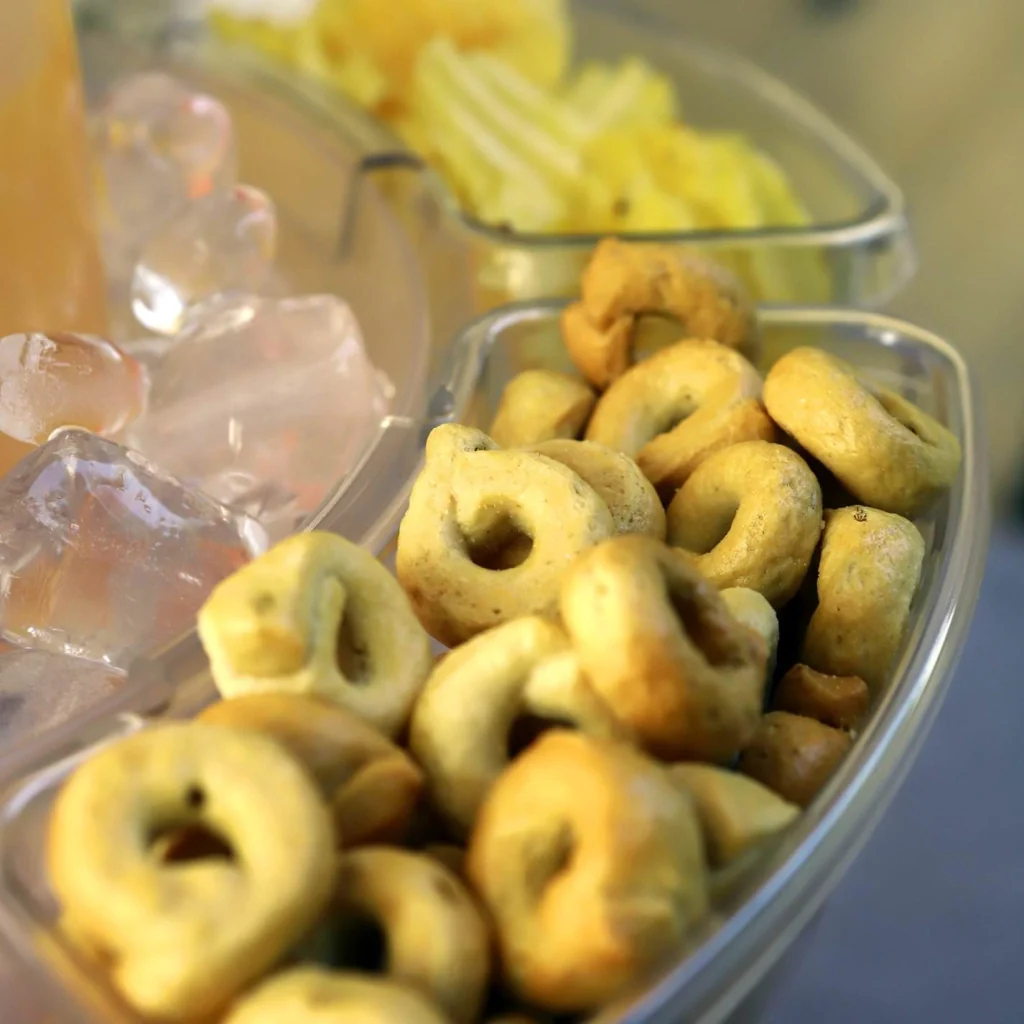 SPRIZZER Set 2 vaschette trasparenti in plastica agganciabili al serbatoio ideali per snack olive arance e stuzzichini durante aperitivi picnic e feste - SPRIZZER-APERIBOX - Image 8
