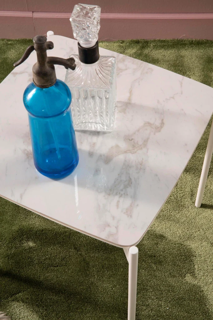 Tavolino 55x55xH35 cm in Ceramica e Metallo Ivy Marmo Calacatta e Bianco - Image 3