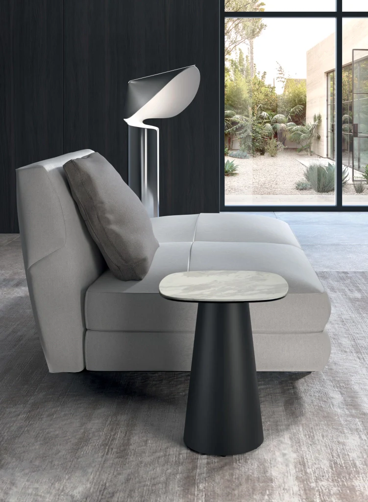 Tavolino Pillar Small con top in ceramica marmo bianco e struttura in metallo antracite - Design contemporaneo - Stones