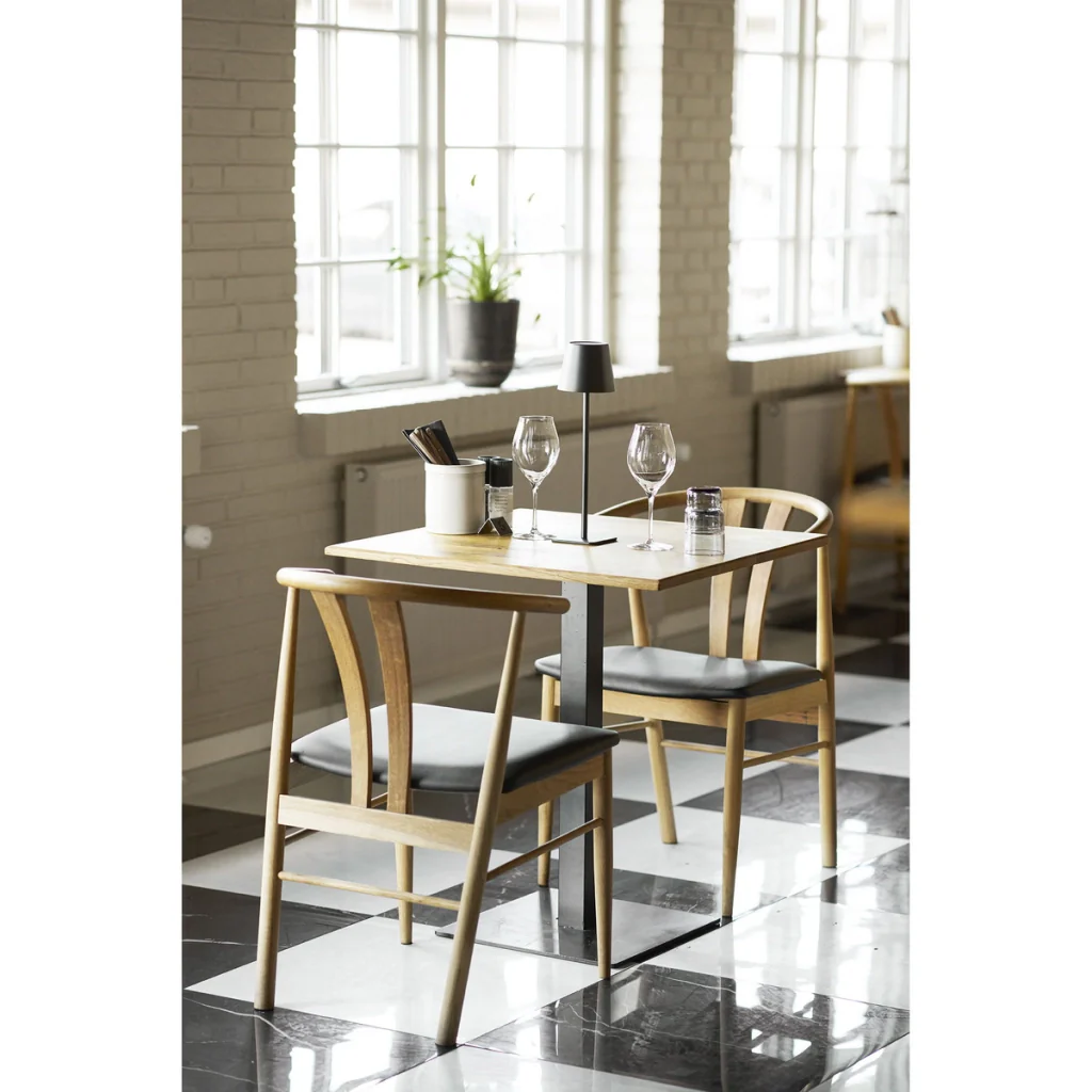 Tavolo bistrot Lignano in rovere naturale con base in metallo nero 70x70x75 cm - Image 5