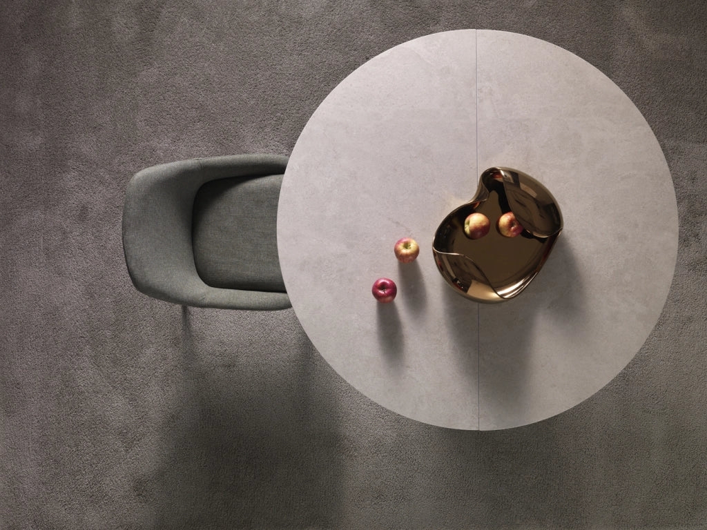 Tavolo Moon in ceramica sabbia su vetro con struttura in metallo verniciato sabbia, design scultoreo e moderno - Stones - Image 2